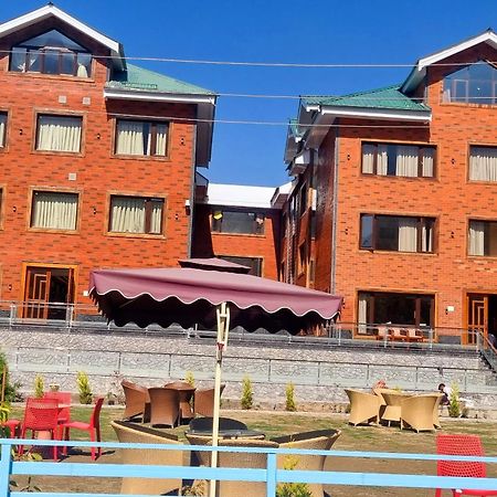 White Water Resorts Pahalgām 外观 照片