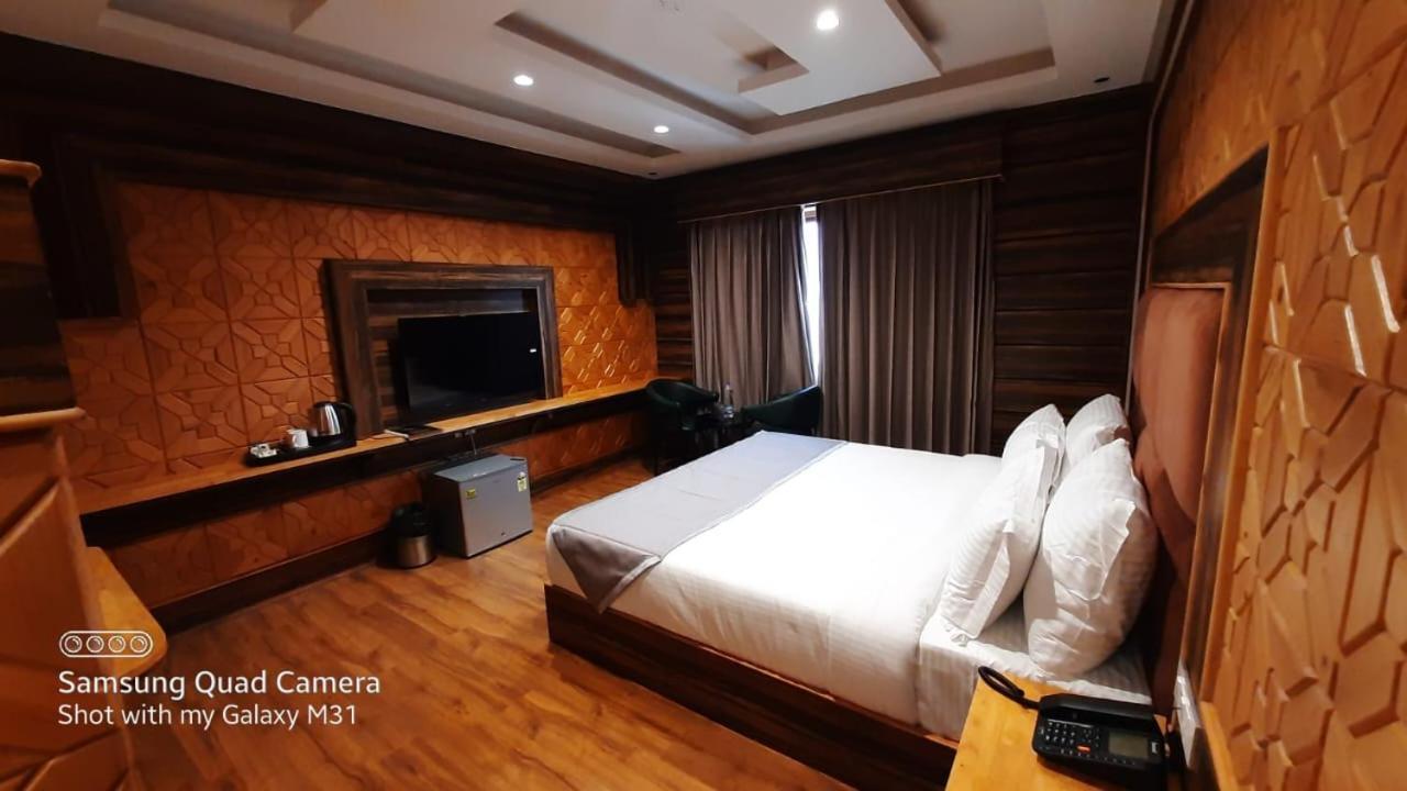White Water Resorts Pahalgām 外观 照片
